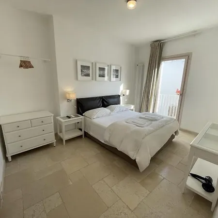 Barbacana 3* Monopoli