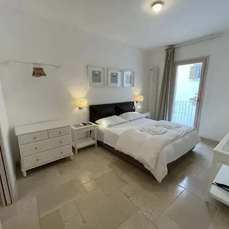 Barbacana * Monopoli