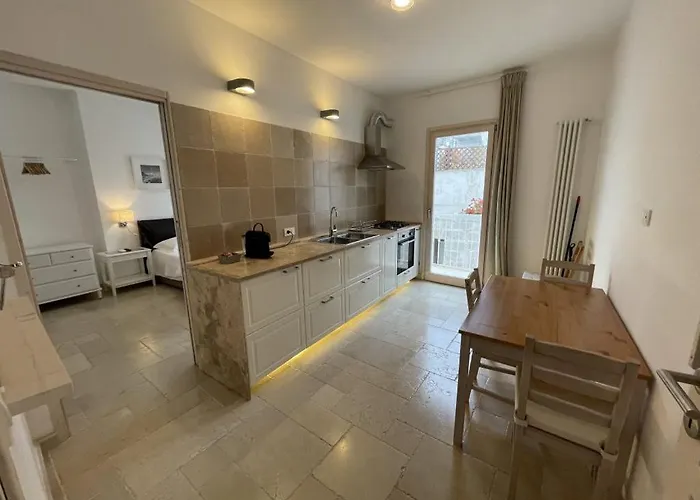 Barbacana * Monopoli